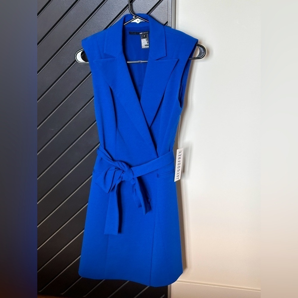 NWT!Jay Godfrey blazer dress. Size 4.Can be worn as vest/jacket/dress.NEW W TAGS